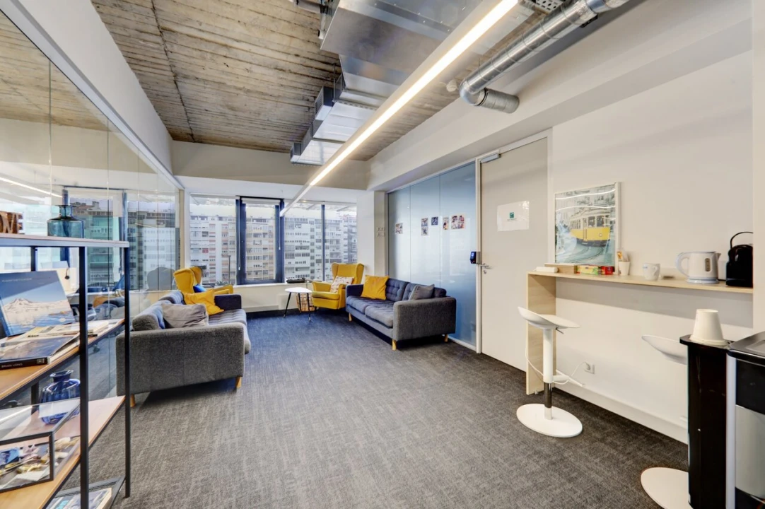 Escritório para Arrendamento em Campolide Foto 4