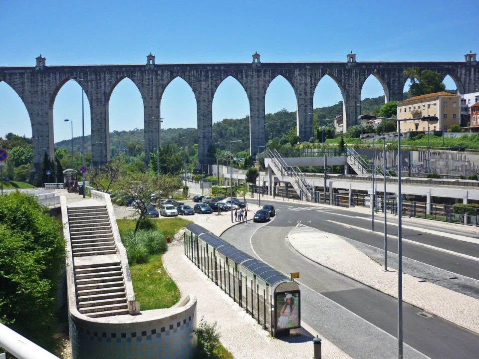 Escritório para Arrendamento em Campolide Foto 15