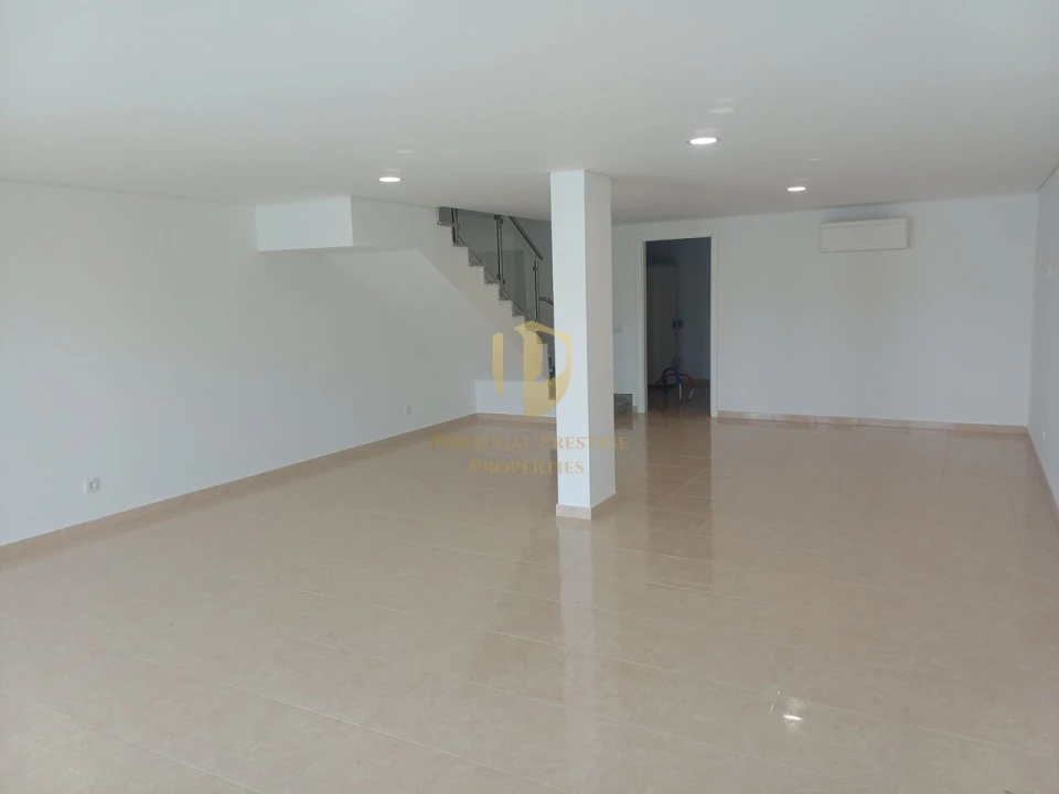 Moradia T3 para Venda em Altura Foto 2