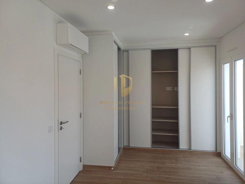 Moradia T3 para Venda em Altura Foto 15