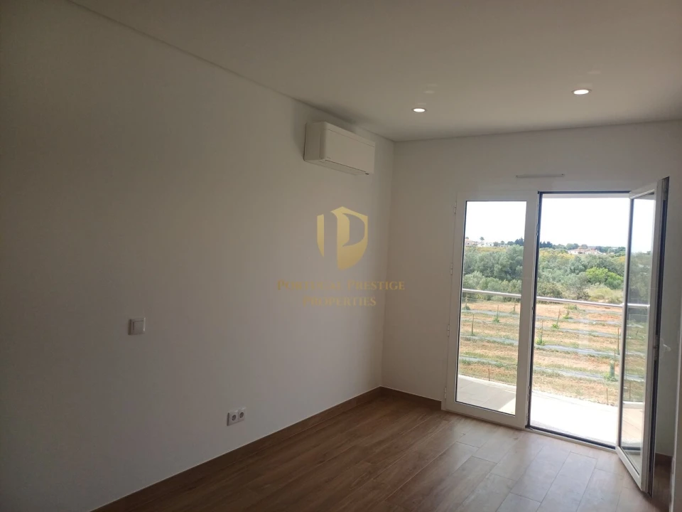 Moradia T3 para Venda em Altura Foto 24