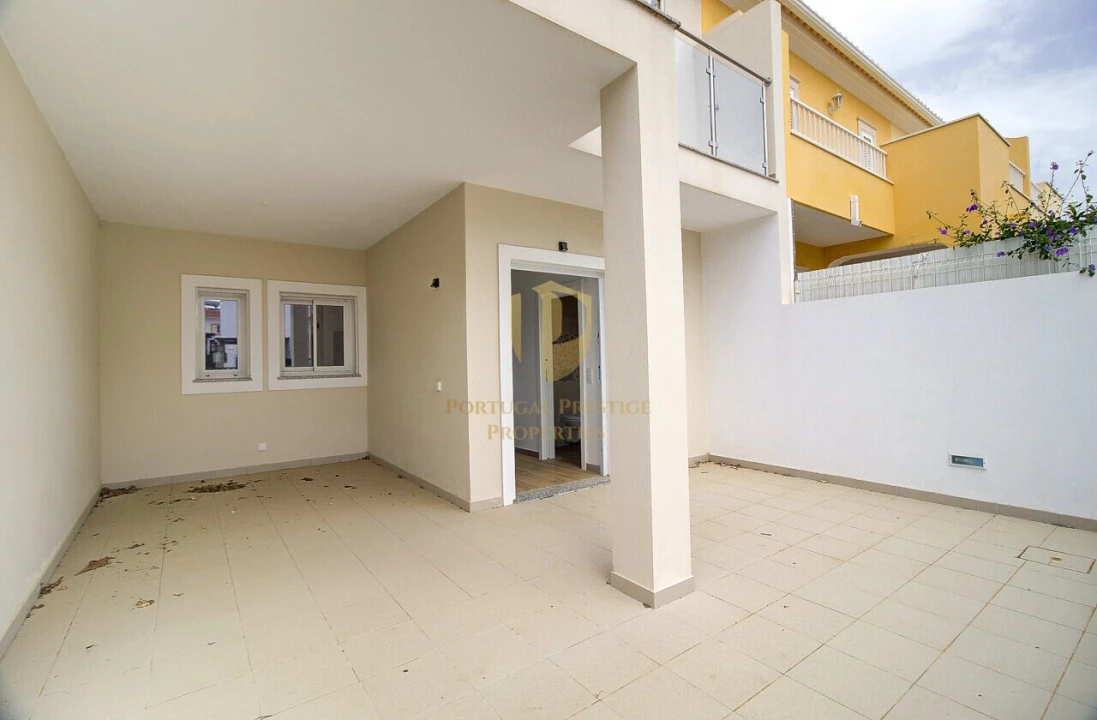 Moradia T3 para Venda em Altura Foto 4