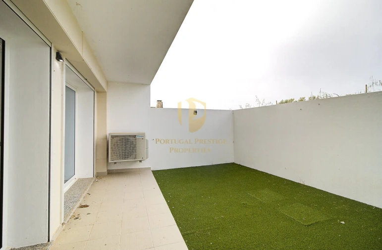 Moradia T3 para Venda em Altura Foto 22