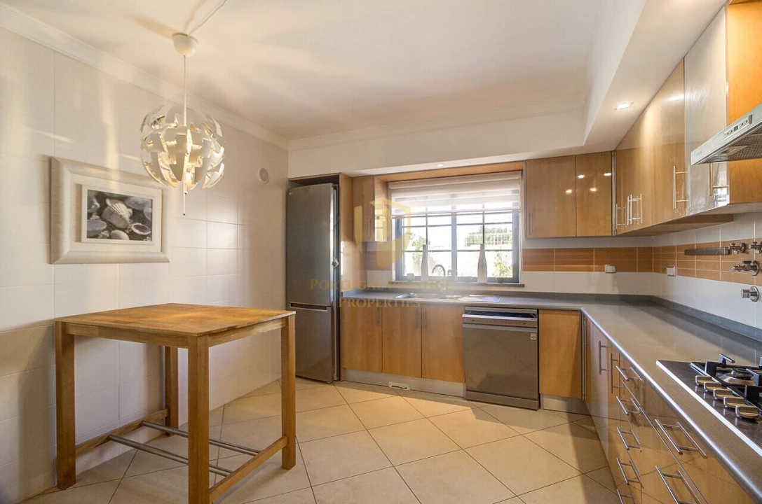 Moradia T5 para Venda em Vila Nova de Cacela Foto 12