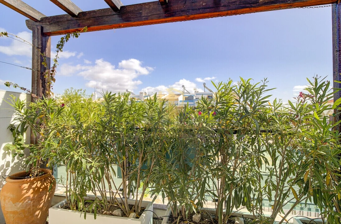 Moradia T5 para Venda em Vila Nova de Cacela Foto 57