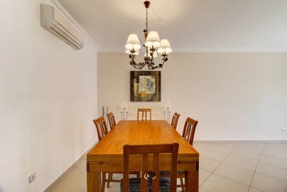 Moradia T5 para Venda em Vila Nova de Cacela