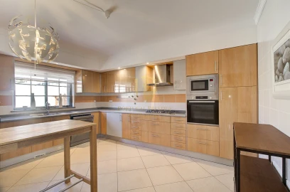 Moradia T5 para Venda em Vila Nova de Cacela