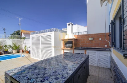 Moradia T5 para Venda em Vila Nova de Cacela