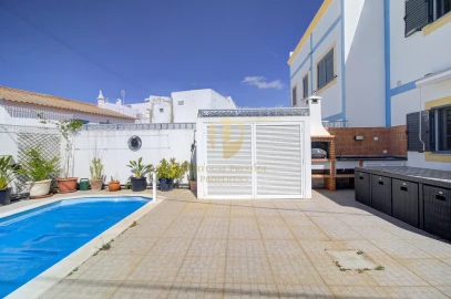Moradia T5 para Venda em Vila Nova de Cacela