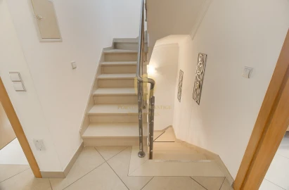 Moradia T5 para Venda em Vila Nova de Cacela