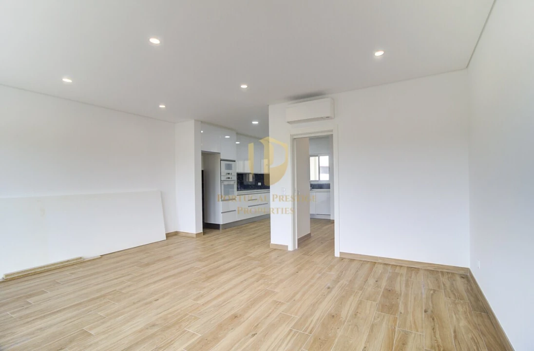 Moradia T3 para Venda em Altura Foto 15