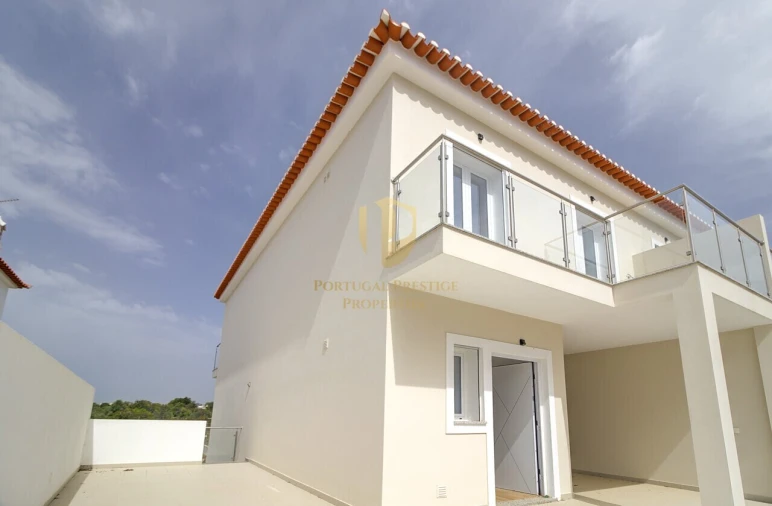 Moradia T3 para Venda em Altura Foto 50