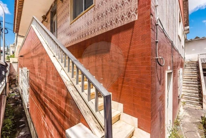 Moradia T2 para Venda em Mina de Água