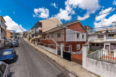 Moradia T2 para Venda em Mina de Água