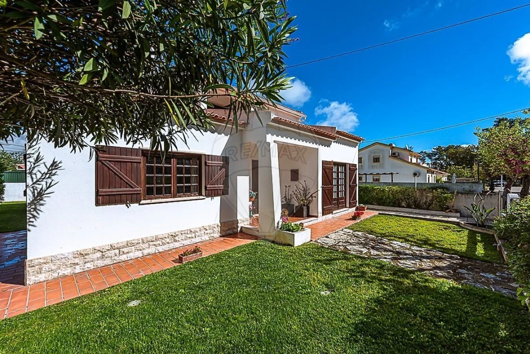 Moradia T4 para Venda em Palmela Foto 39