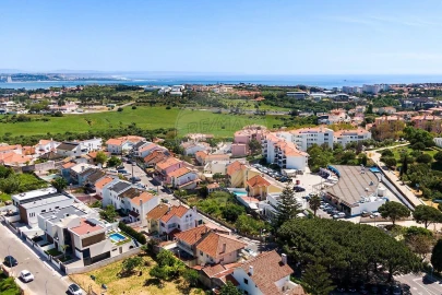 Terreno para Venda em Oeiras e São Julião da Barra, Paço de Arcos e Caxias