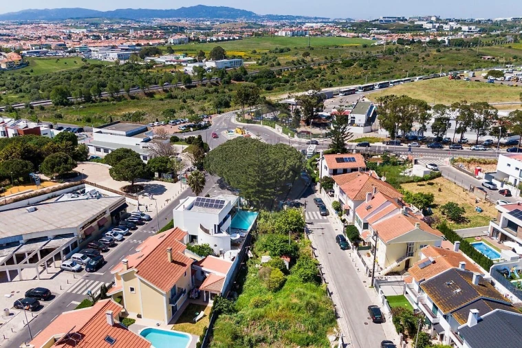 Terreno para Venda em Oeiras e São Julião da Barra, Paço de Arcos e Caxias Foto 8