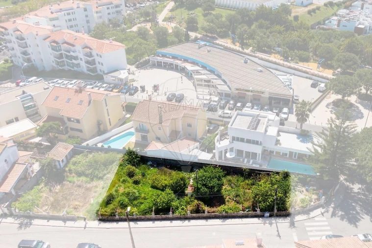 Terreno para Venda em Oeiras e São Julião da Barra, Paço de Arcos e Caxias Foto 4