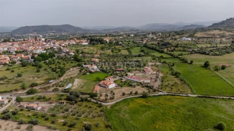 Terreno para Venda em Caria