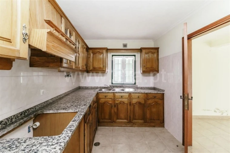 Moradia T2 para Venda em Fundão, Valverde, Donas, A. Joanes, A. Nova Cabo Foto 3