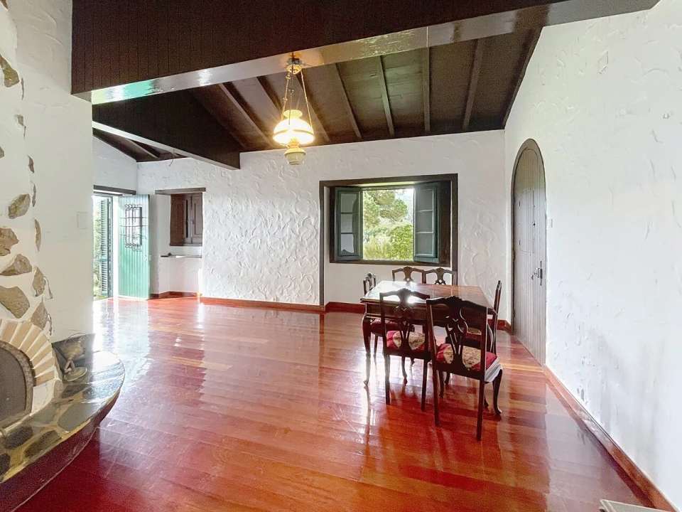 Moradia T5 para Venda em Santo Antonio da Serra Foto 15