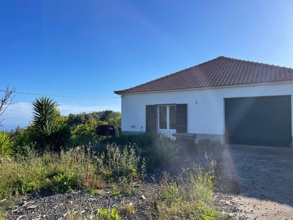 Terreno para Venda em Arco da Calheta Foto 8