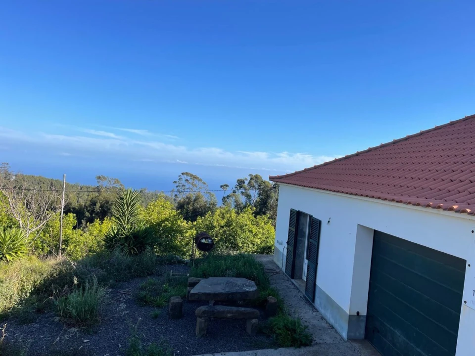 Terreno para Venda em Arco da Calheta Foto 11