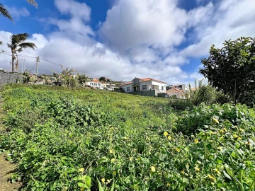 Terreno para Venda em Canhas