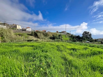 Terreno para Venda em Canhas