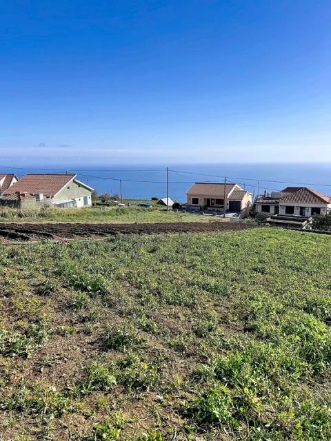 Terreno para Venda em Canhas