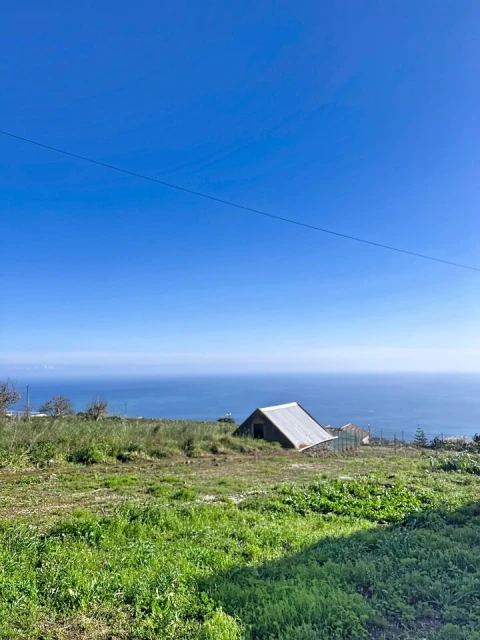 Terreno para Venda em Canhas