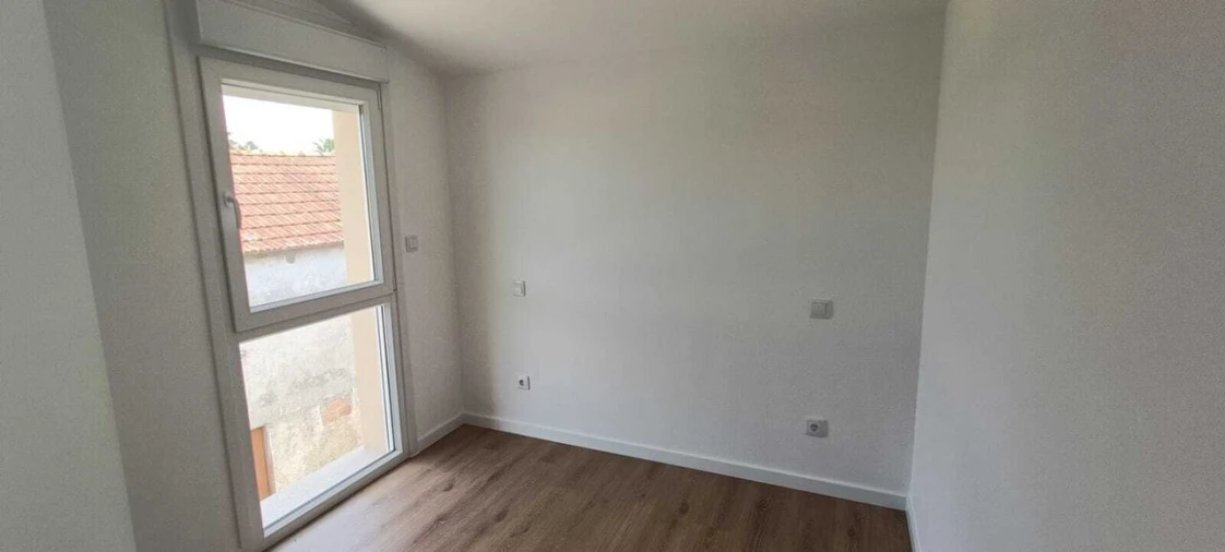 Moradia T2 para Venda em Monção e Troviscoso Foto 6