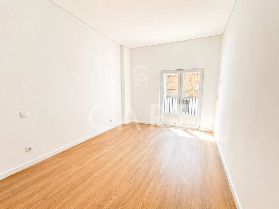 Apartamento T2 para Venda em Arroios Foto 6
