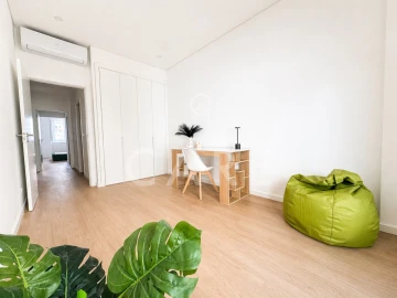 Apartamento T2 para Venda em Arroios