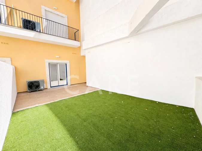 Apartamento T2 para Venda em Arroios Foto 11