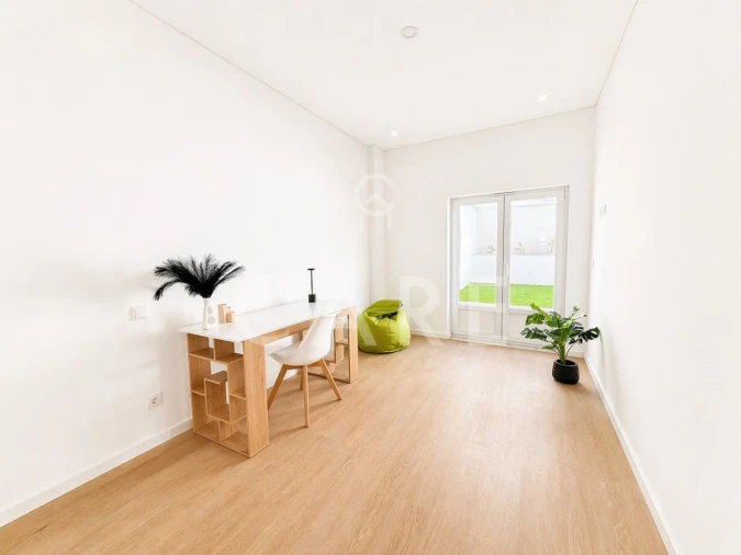 Apartamento T2 para Venda em Arroios Foto 19