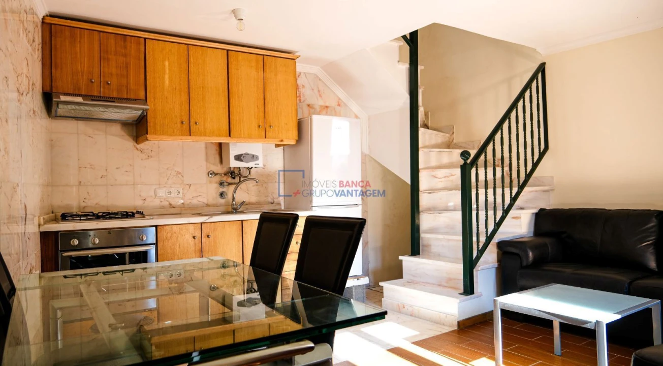 Moradia T2 para Venda em Lousã e Vilarinho Foto 3