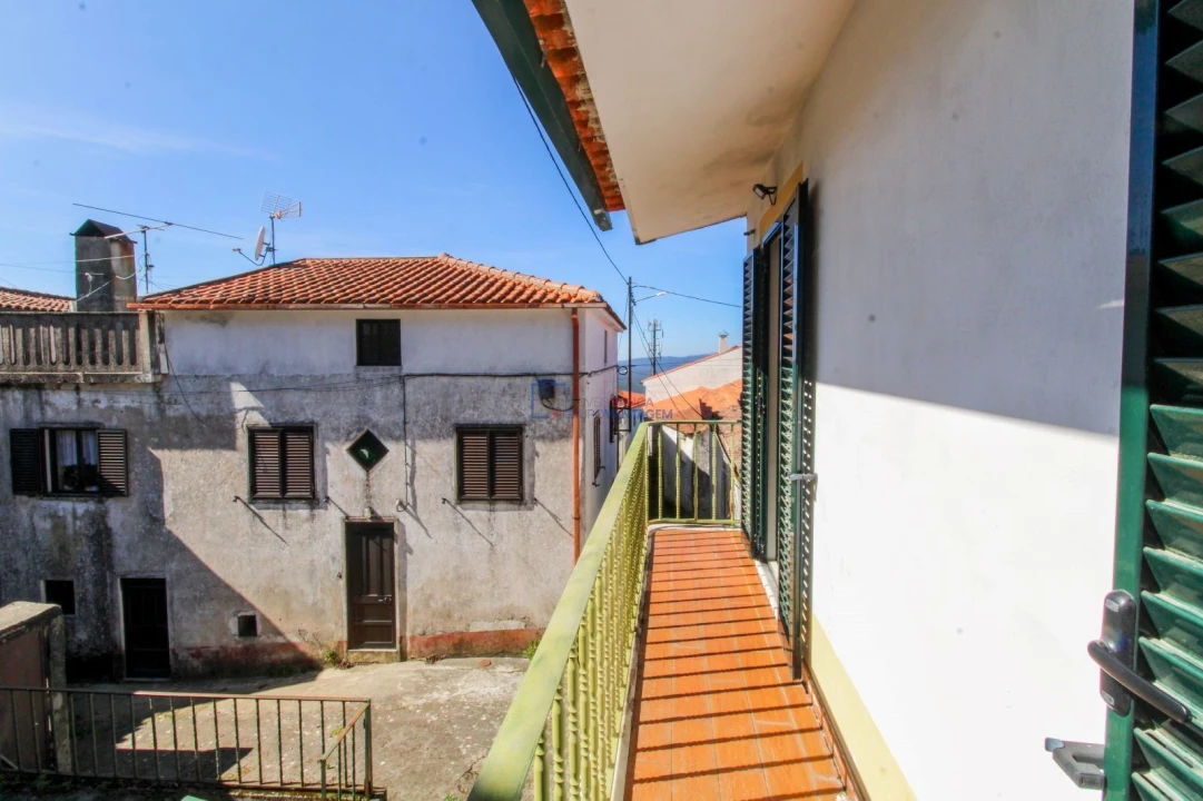 Moradia T2 para Venda em Lousã e Vilarinho Foto 21