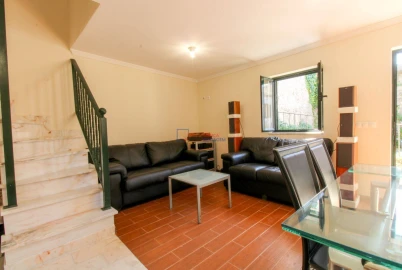 Moradia T2 para Venda em Lousã e Vilarinho