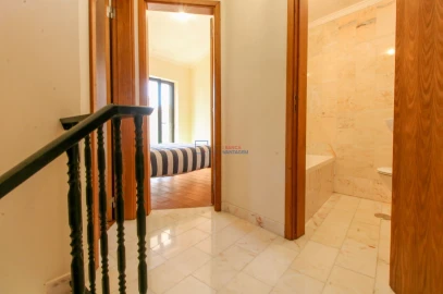 Moradia T2 para Venda em Lousã e Vilarinho