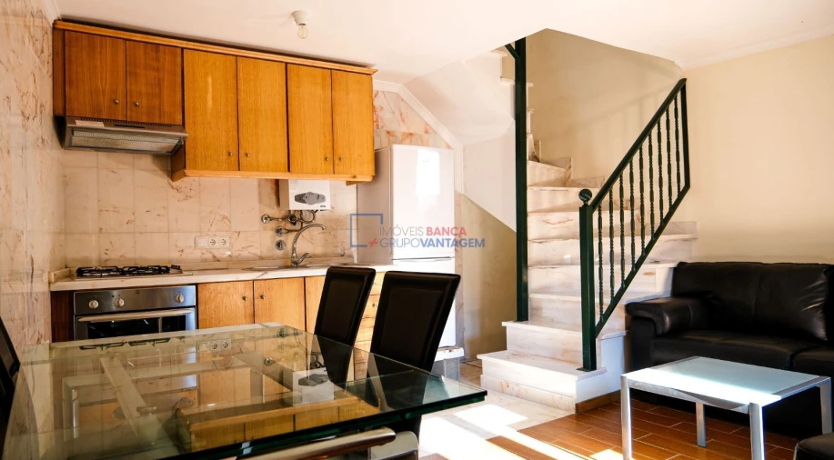 Moradia T2 para Venda em Lousã e Vilarinho Foto 3