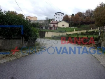 Moradia T4 para Venda em Castro Daire