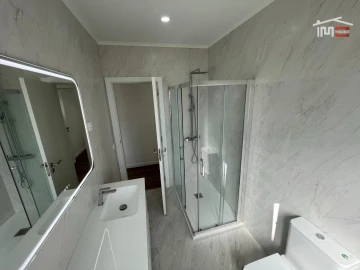 Apartamento T3 para Arrendamento em Seixal, Arrentela e Aldeia de Paio Pires