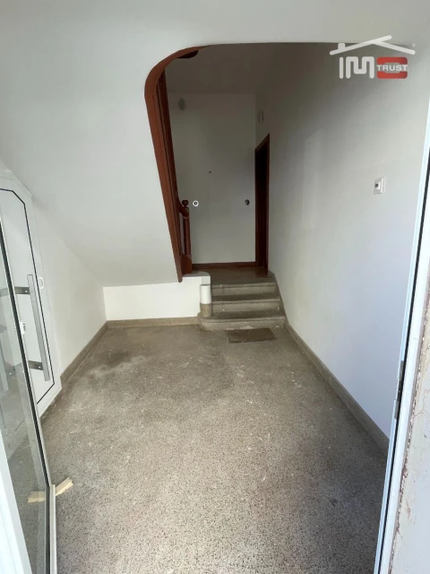 Apartamento T3 para Arrendamento em Seixal, Arrentela e Aldeia de Paio Pires