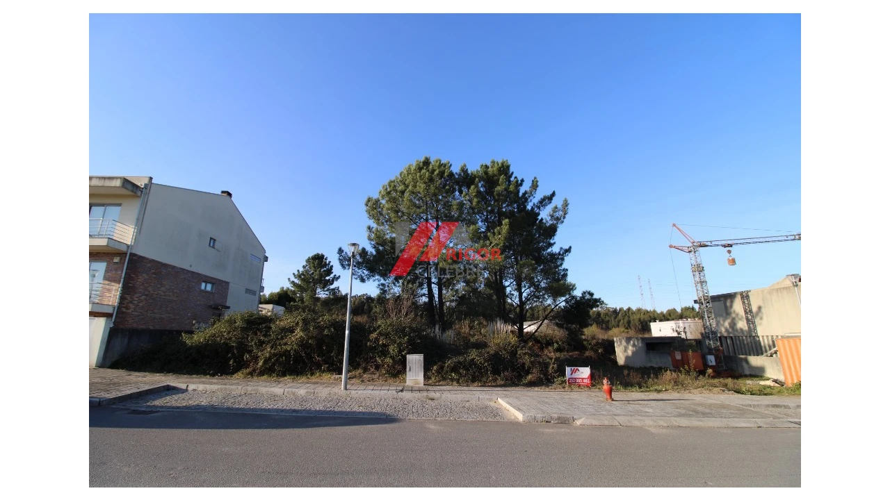 Terreno para Venda em Ermesinde Foto 6