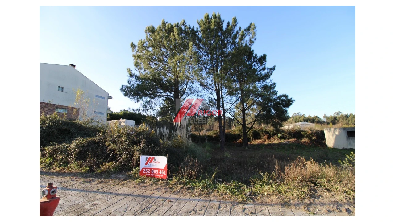 Terreno para Venda em Ermesinde Foto 7