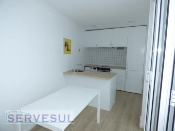 Moradia T1 para Venda em Silves