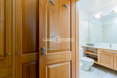 Quinta T10 para Venda em O. Azeméis, Riba-Ul, Ul, Macinhata Seixa, Madail