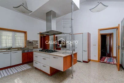 Quinta T10 para Venda em O. Azeméis, Riba-Ul, Ul, Macinhata Seixa, Madail