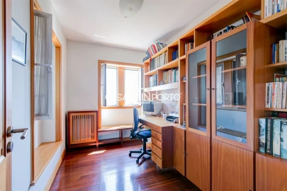 Quinta T10 para Venda em O. Azeméis, Riba-Ul, Ul, Macinhata Seixa, Madail